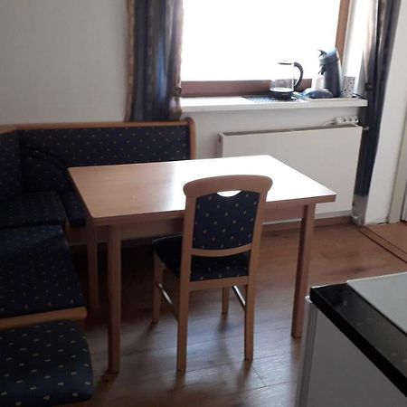 Emi Apartment Клагенфурт Екстериор снимка